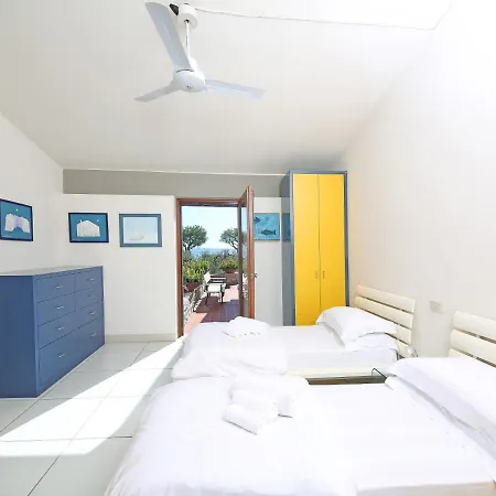 Sleeps 15 With Pool Air Con And Wifi * Montinelle